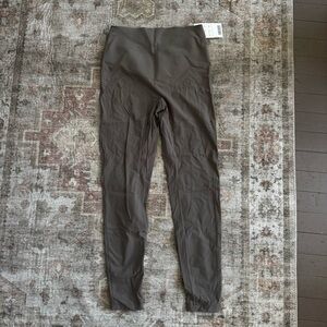 CALZEDONIA NWT Sculpt High-Waist Women's Active Leggings in taupe
